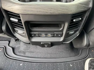 Dodge RAM 1500 3.0 Hurricane 540hp Limited Night