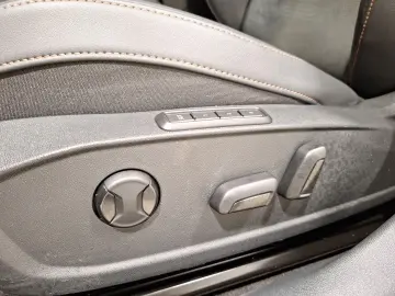 CUPRA Formentor 2.0 TSI DSG VZ 4Drive Winter LED Navi