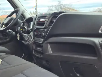 Iveco Daily 35C16 cu box  cash leasing  istoric  garantie