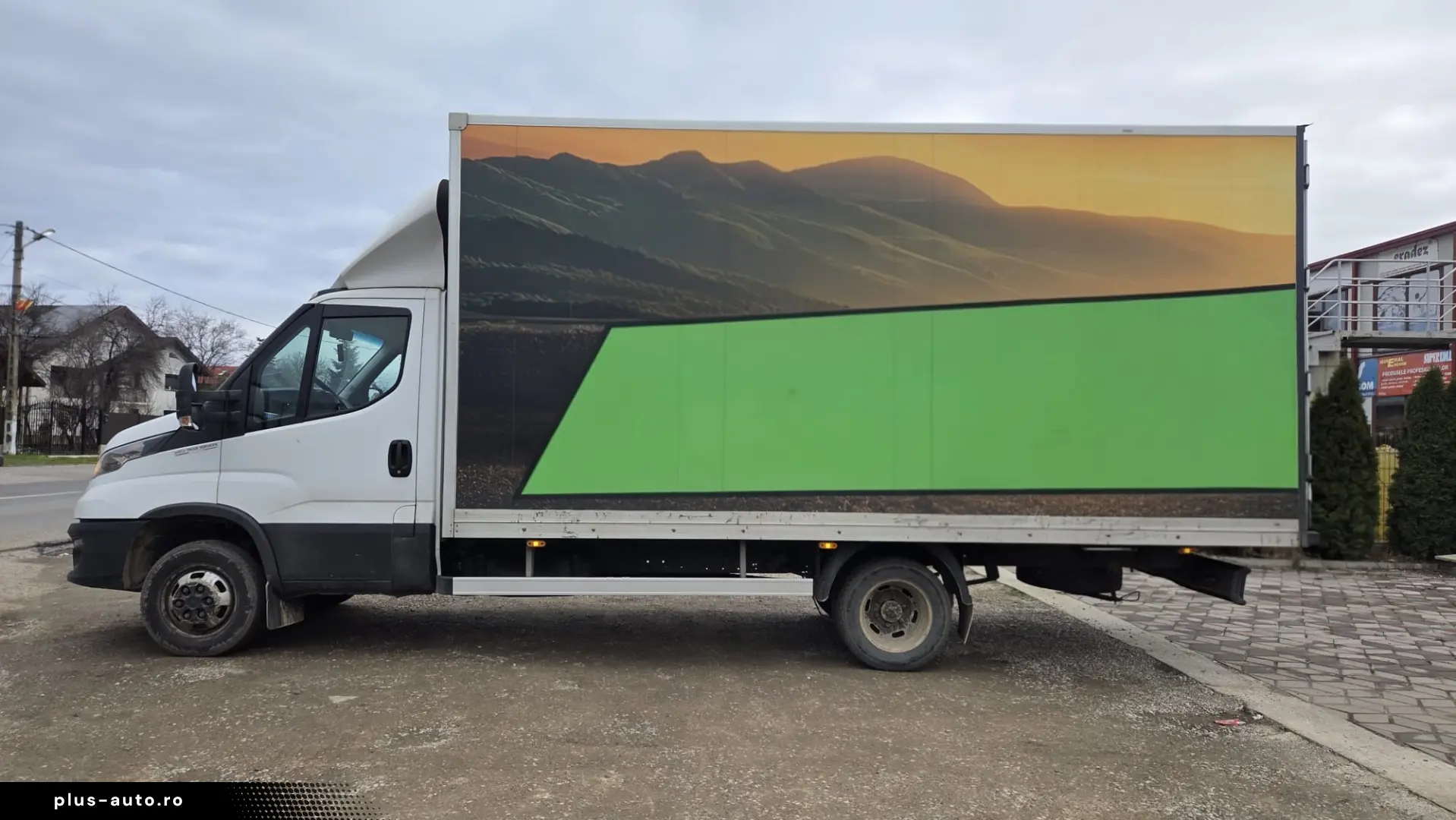 Iveco Daily 35C16 cu box  cash leasing  istoric  garantie