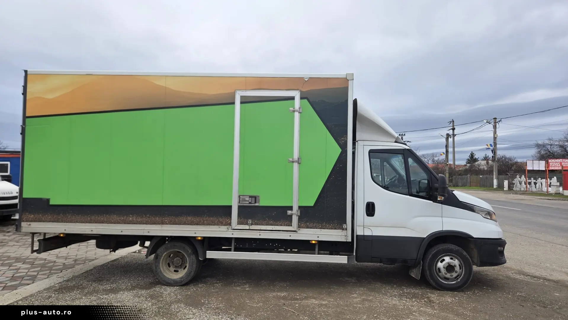 Iveco Daily 35C16 cu box  cash leasing  istoric  garantie
