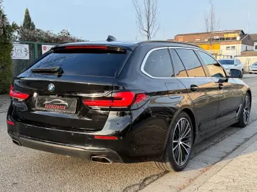 BMW 530d Touring xDrive  INDIVIDUAL EXCLUSIVE VOLL