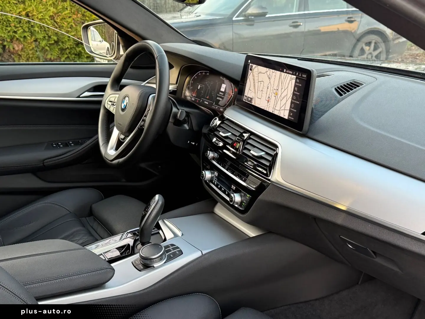 BMW 530d Touring xDrive  INDIVIDUAL EXCLUSIVE VOLL