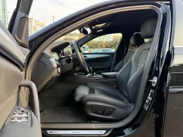 BMW 530d Touring xDrive  INDIVIDUAL EXCLUSIVE VOLL