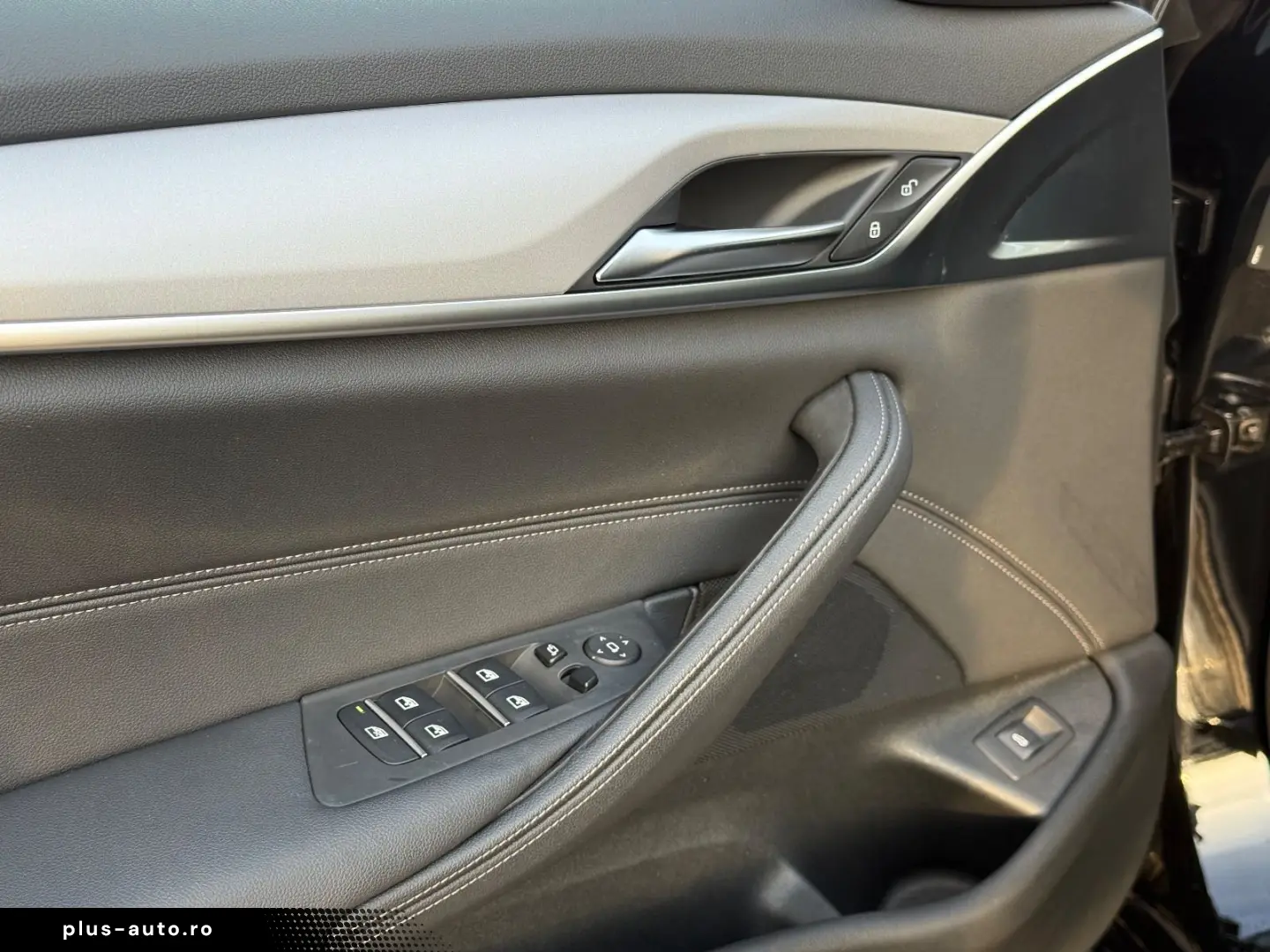 BMW 530d Touring xDrive  INDIVIDUAL EXCLUSIVE VOLL