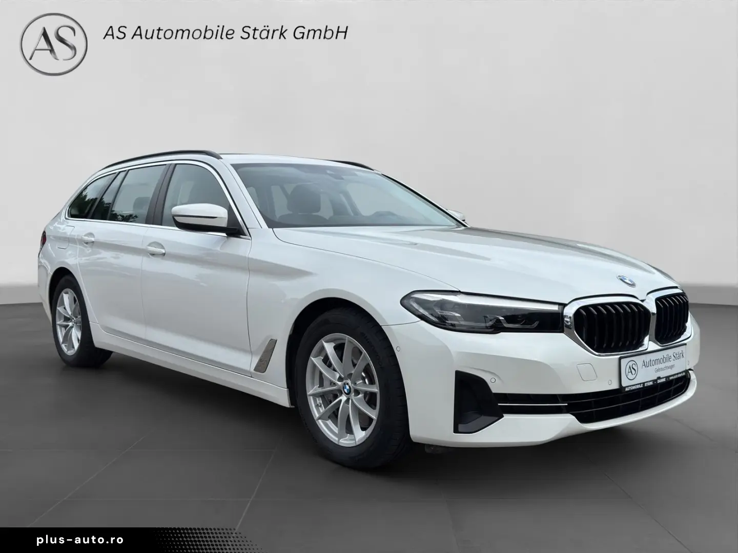 BMW 530d Touring xDrive LED Kamera Leder DAB