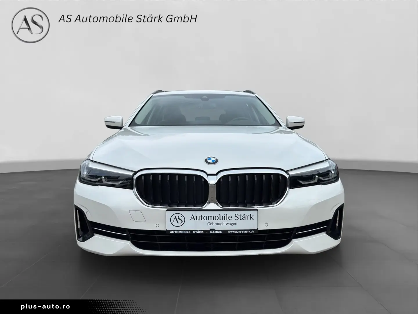 BMW 530d Touring xDrive LED Kamera Leder DAB