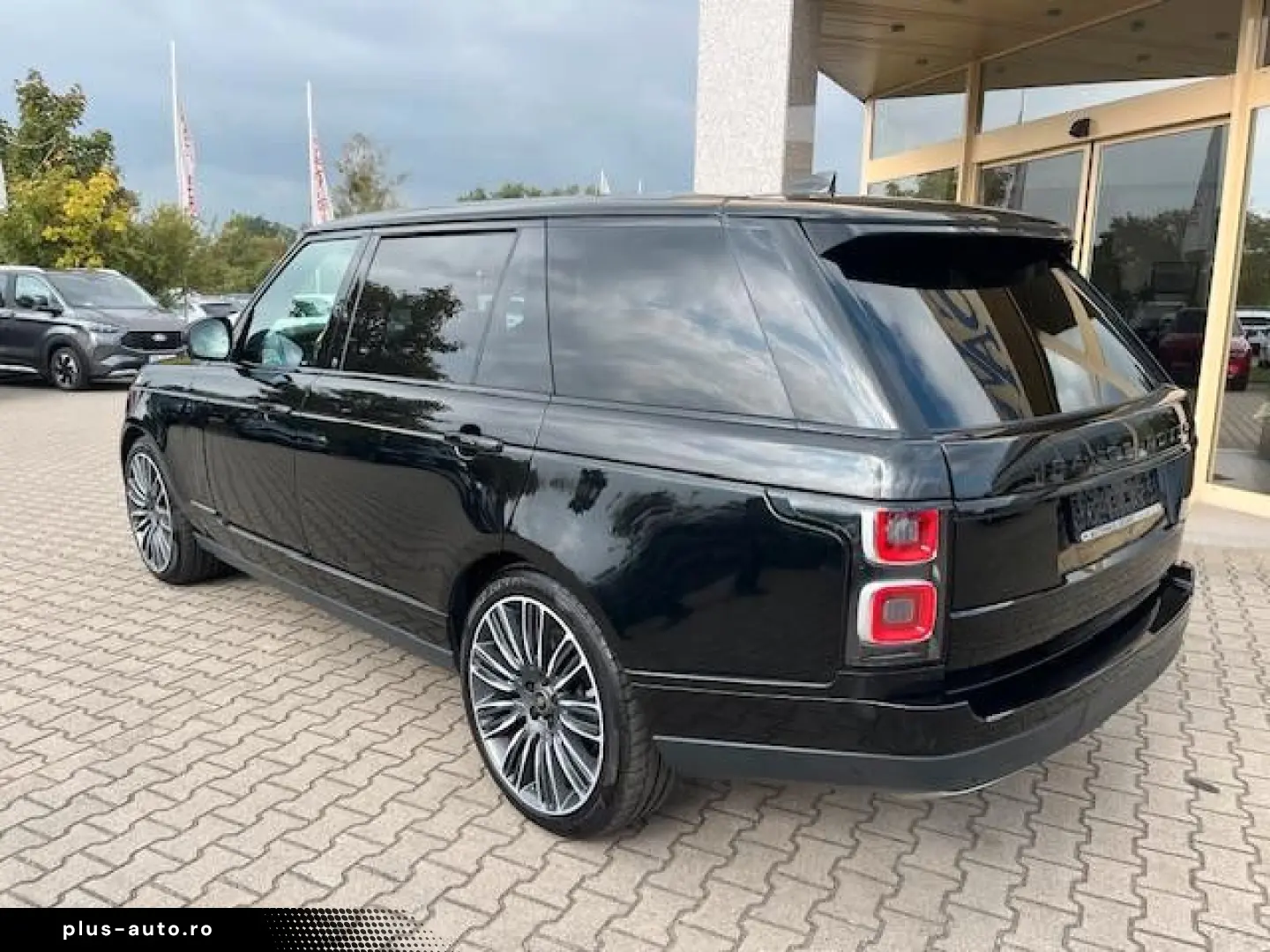 LAND ROVER Range Rover LWB Autobiography lang TV Businesscl