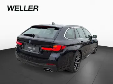 BMW 530d xDr Tour M Sport Pano AHK Laser HuD LCProf