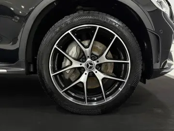MERCEDES-BENZ GLC 300 e Coupe 4M AMG-LINE