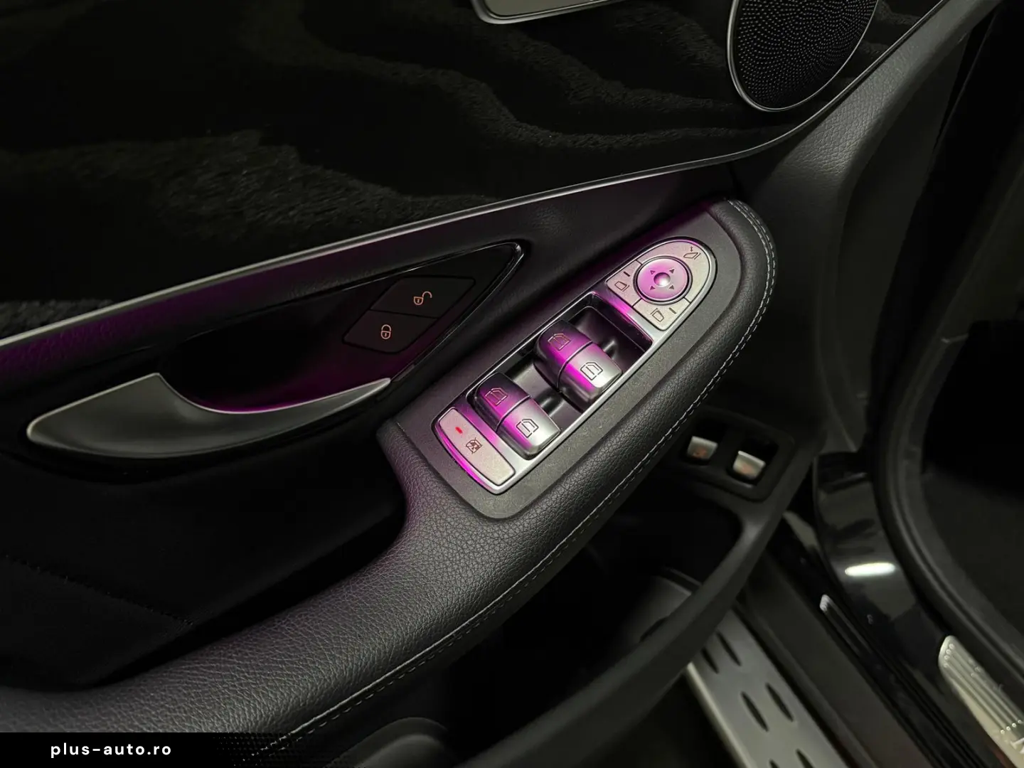 MERCEDES-BENZ GLC 300 e Coupe 4M AMG-LINE