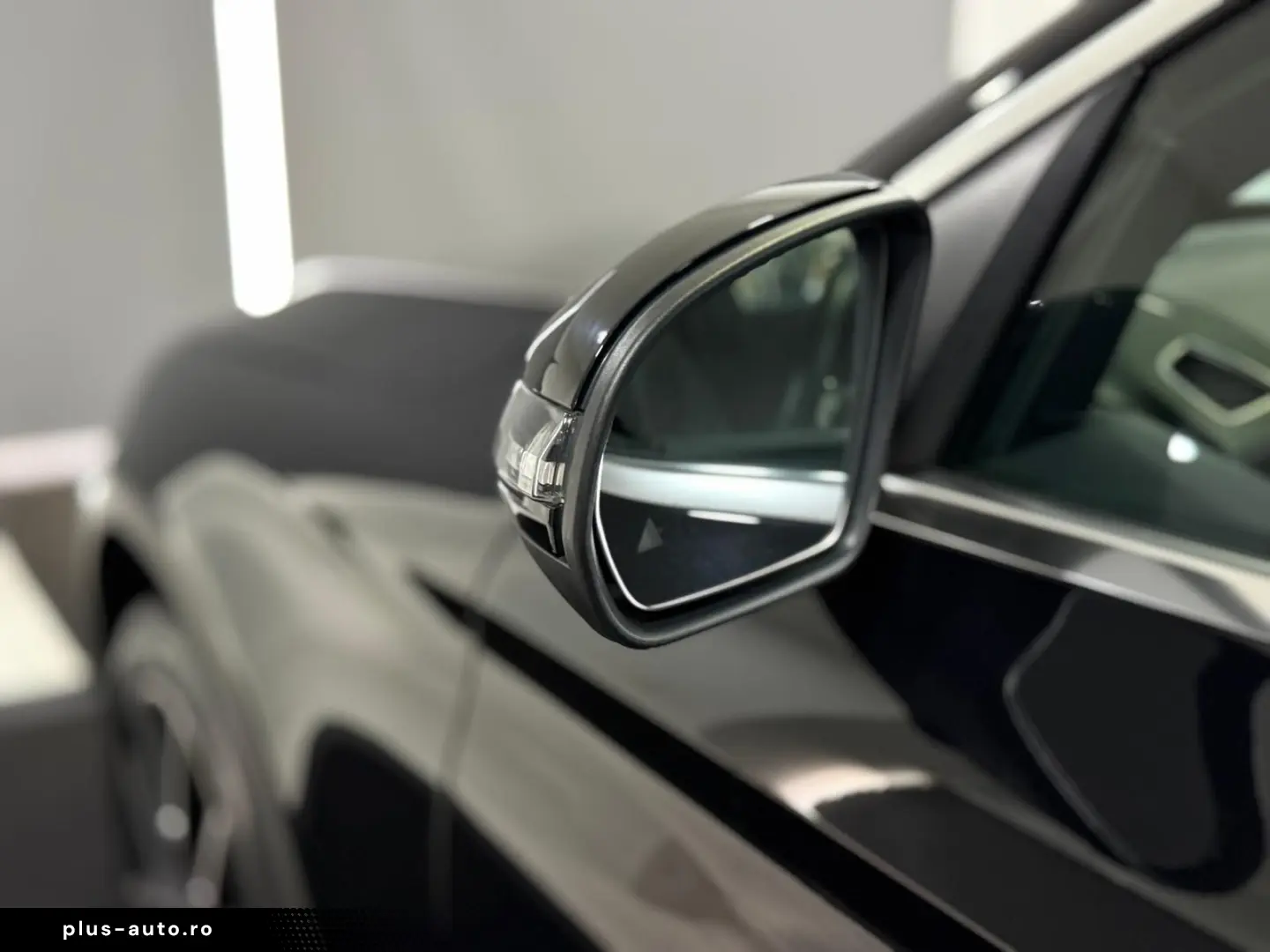 MERCEDES-BENZ GLC 300 e Coupe 4M AMG-LINE