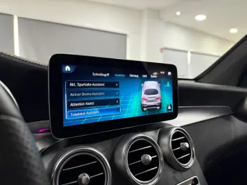 MERCEDES-BENZ GLC 300 e Coupe 4M AMG-LINE