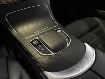 MERCEDES-BENZ GLC 300 e Coupe 4M AMG-LINE