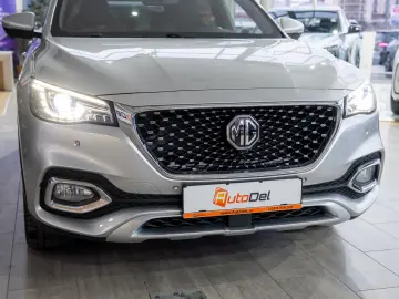 MG EHS PLUG-IN HYBRID