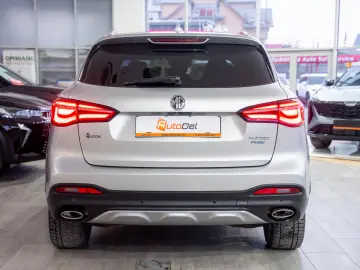 MG EHS PLUG-IN HYBRID