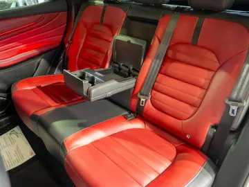 MG EHS PLUG-IN HYBRID