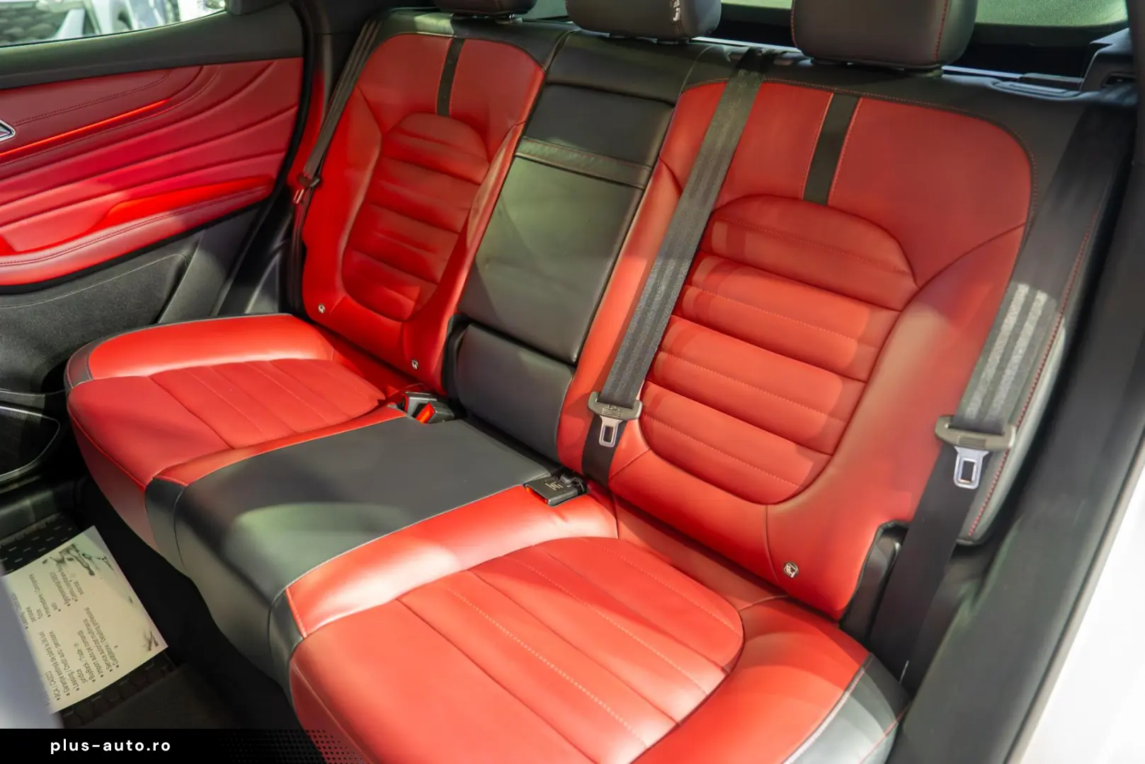 MG EHS PLUG-IN HYBRID