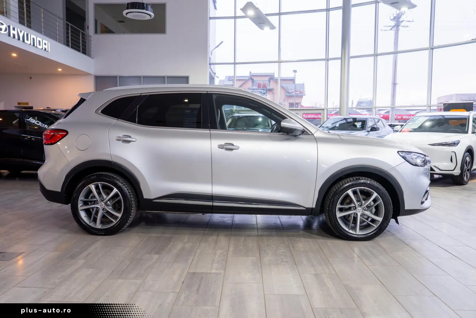 MG EHS PLUG-IN HYBRID