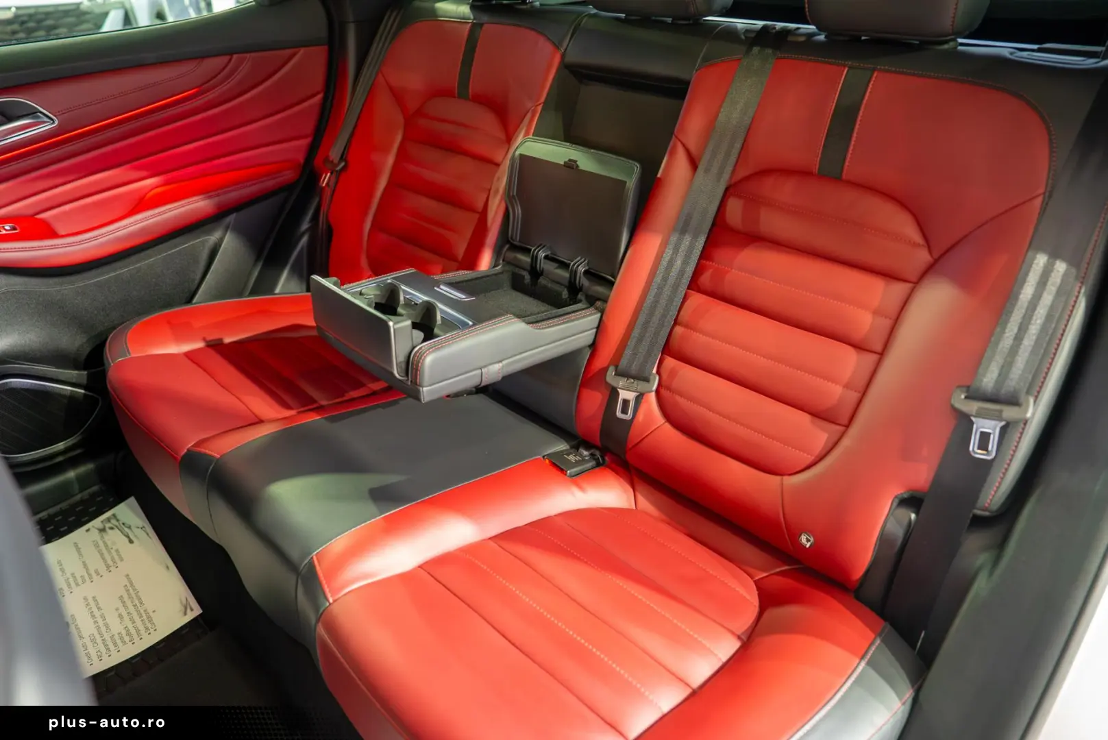 MG EHS PLUG-IN HYBRID