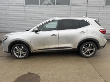 MG EHS PLUG-IN HYBRID