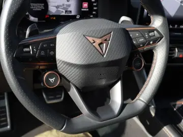 CUPRA Formentor 2.0 TSI 4Drive VZ AHK Navi ACC Kamera