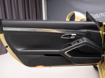 Porsche 911 Carrera 4s