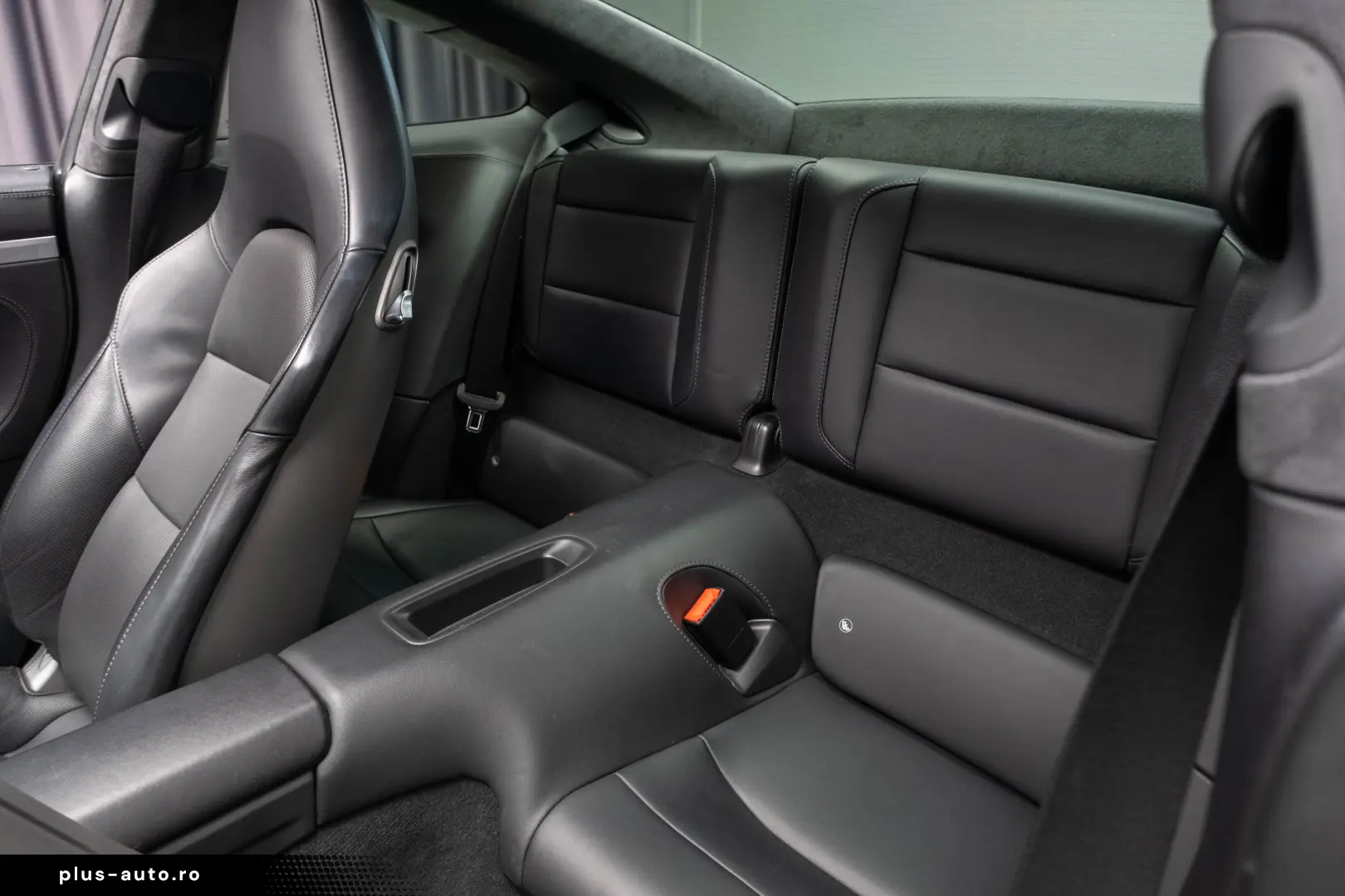 Porsche 911 Carrera 4s