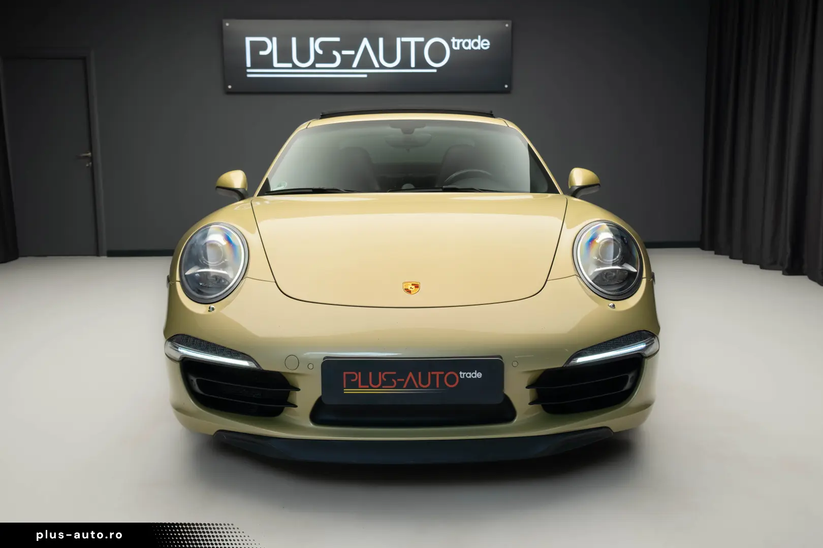 Porsche 911 Carrera 4s