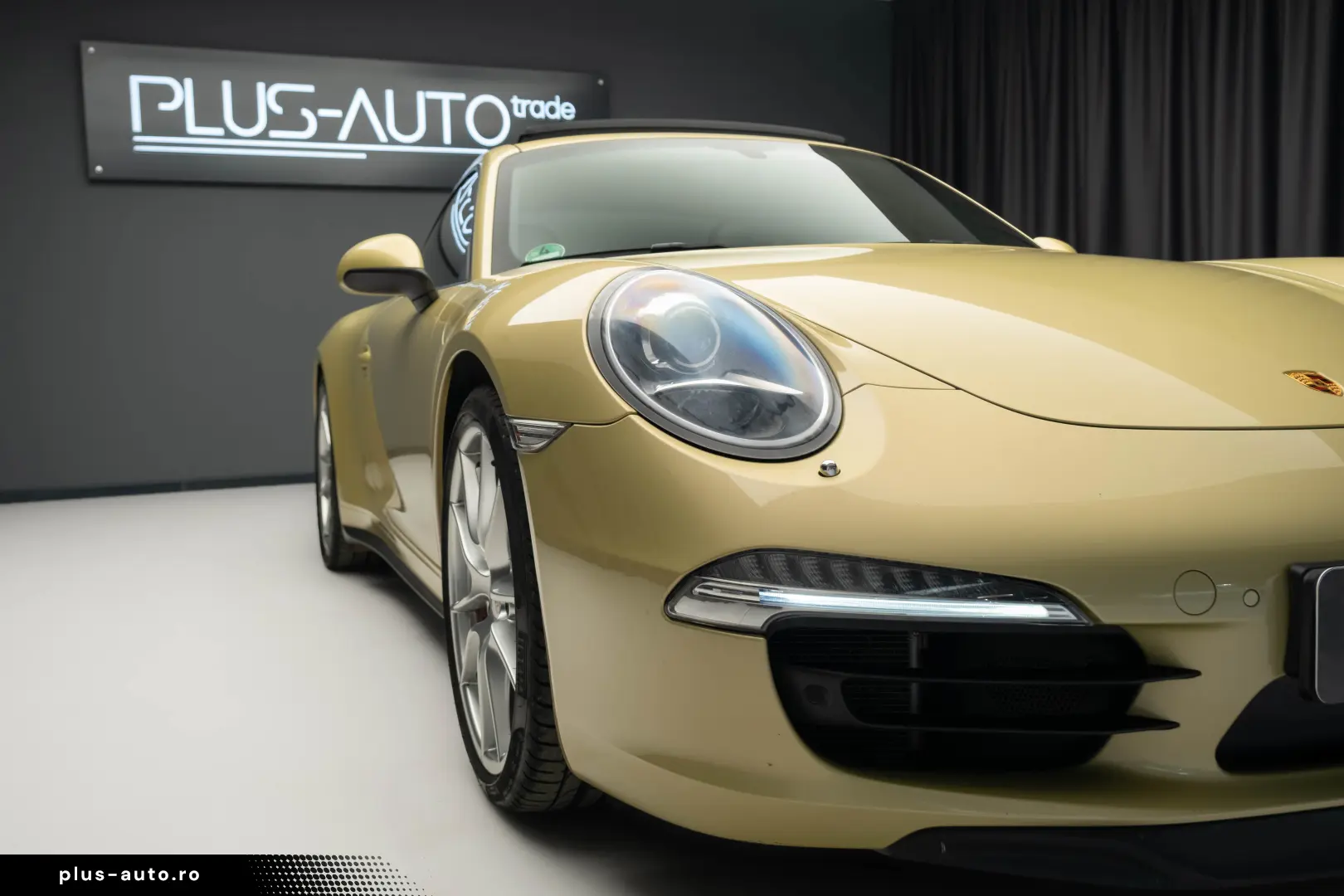 Porsche 911 Carrera 4s