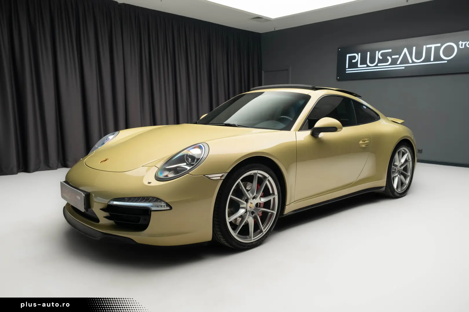 Porsche 911 Carrera 4s