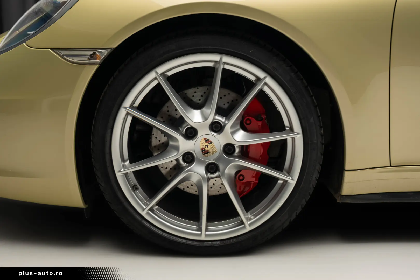 Porsche 911 Carrera 4s