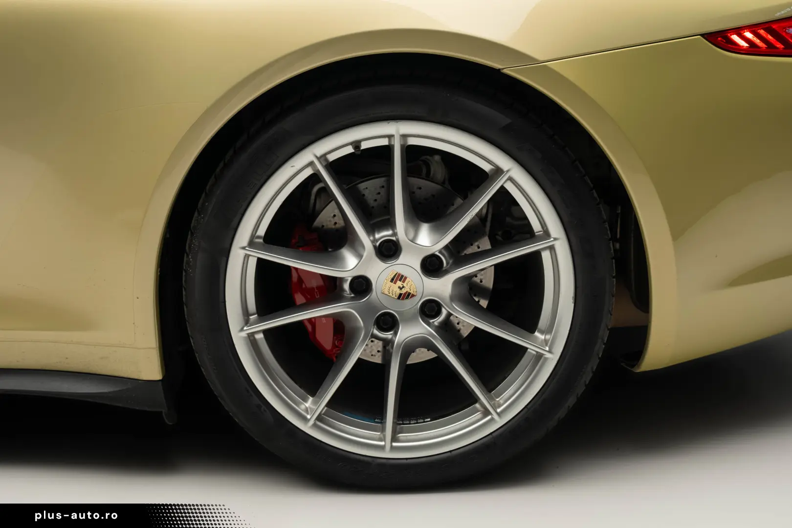 Porsche 911 Carrera 4s