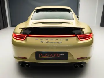 Porsche 911 Carrera 4s