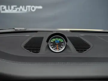 Porsche 911 Carrera 4s