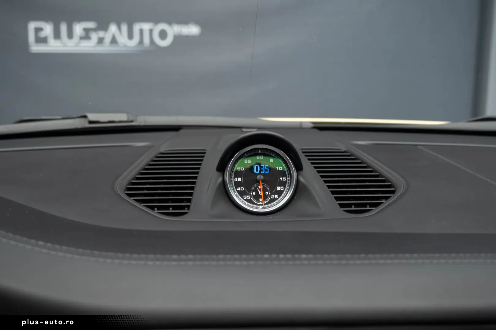 Porsche 911 Carrera 4s