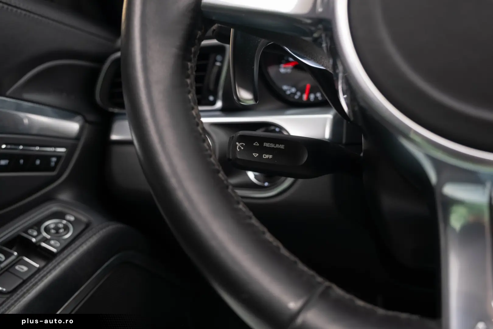 Porsche 911 Carrera 4s