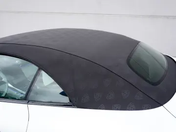 MERCEDES-BENZ SL 680 MAYBACH MONOGRAM SERIES WHITE AMBIENCE