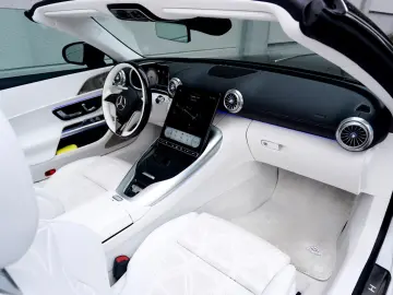 MERCEDES-BENZ SL 680 MAYBACH MONOGRAM SERIES WHITE AMBIENCE
