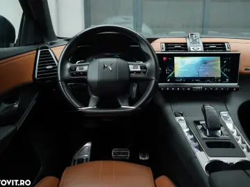 Citroën DS7 4x4 300 OPERA