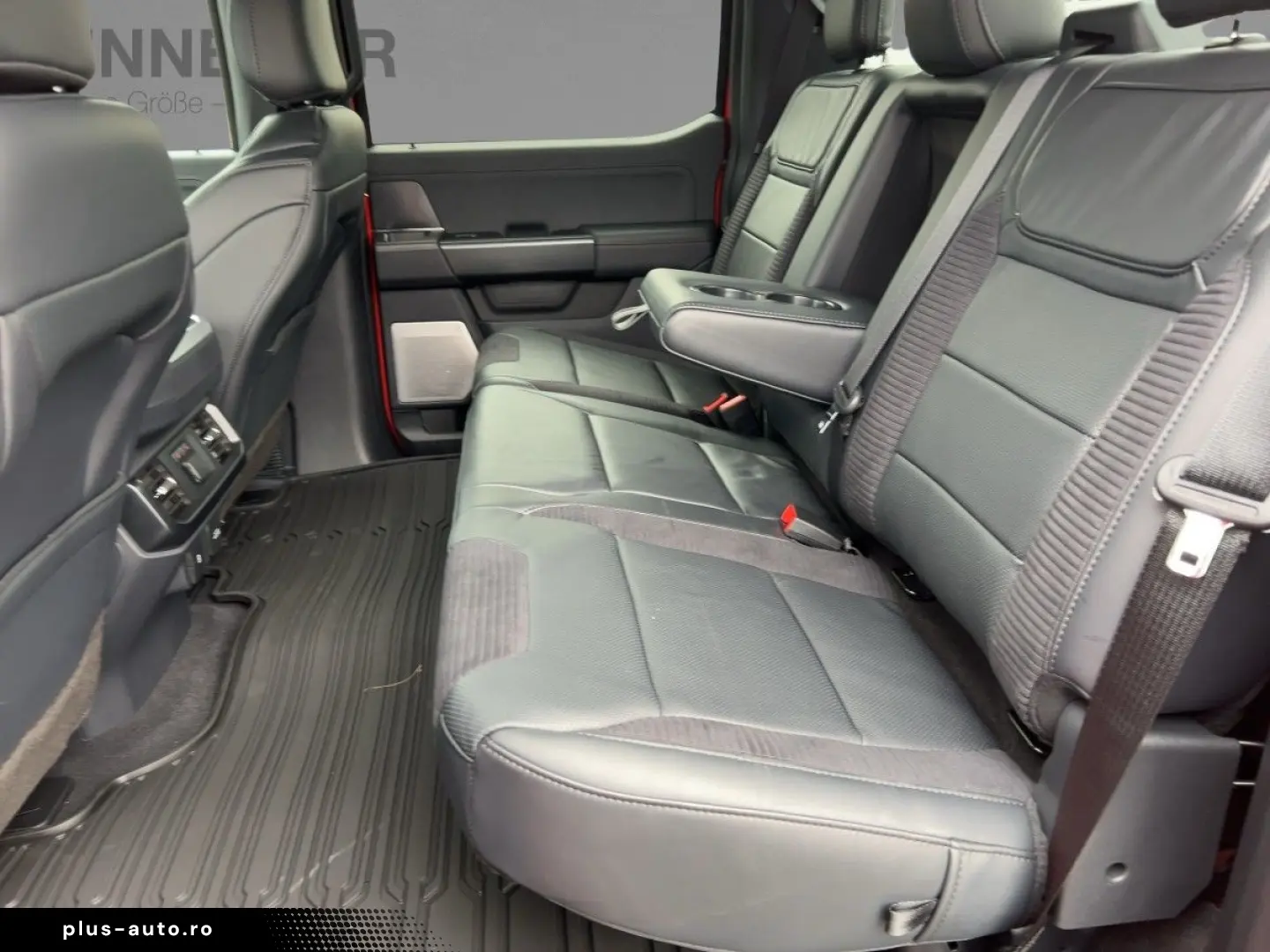 FORD F-150 RAPTOR LAUNCH EDITION SUPERCREW LEDER PANO