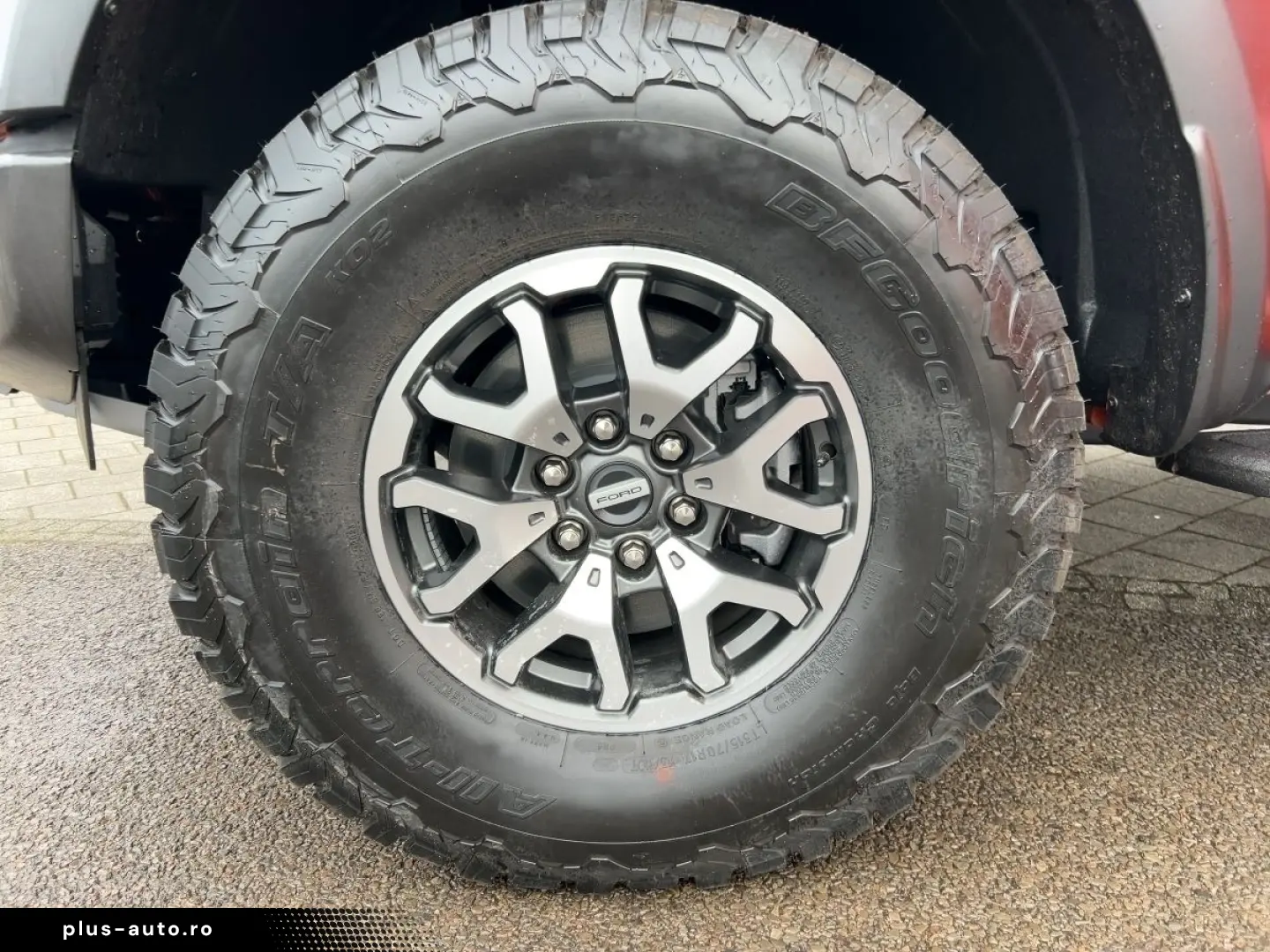 FORD F-150 RAPTOR LAUNCH EDITION SUPERCREW LEDER PANO