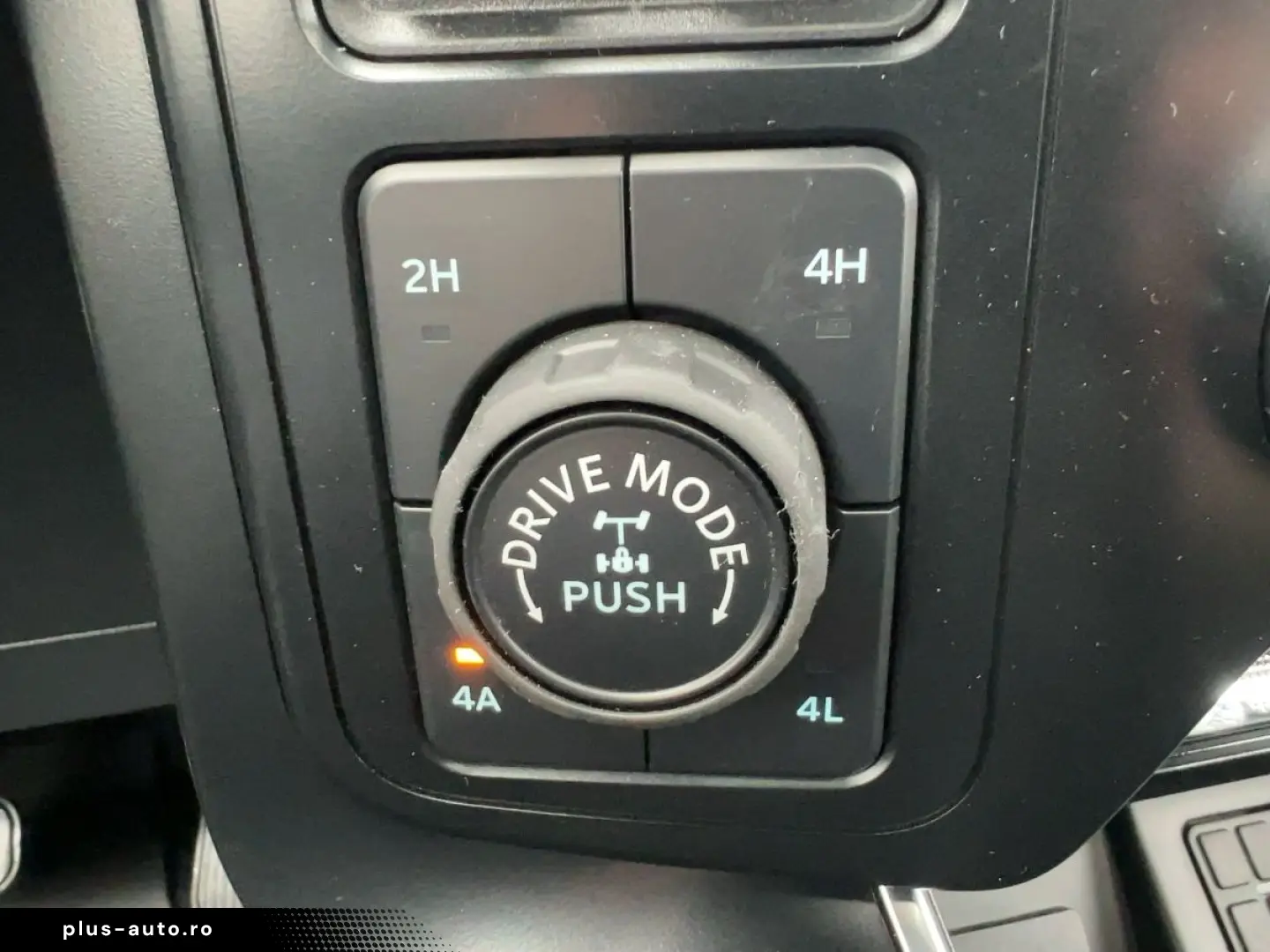 FORD F-150 RAPTOR LAUNCH EDITION SUPERCREW LEDER PANO