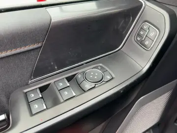 FORD F-150 RAPTOR LAUNCH EDITION SUPERCREW LEDER PANO