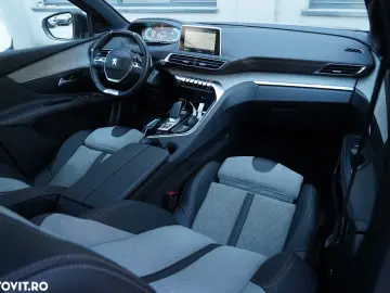 Peugeot 3008 PHEV EAT8 4X4 GT Pack