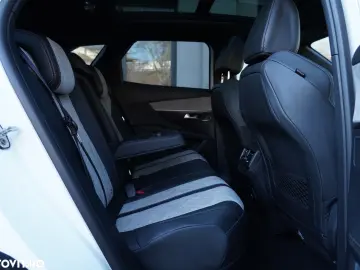 Peugeot 3008 PHEV EAT8 4X4 GT Pack