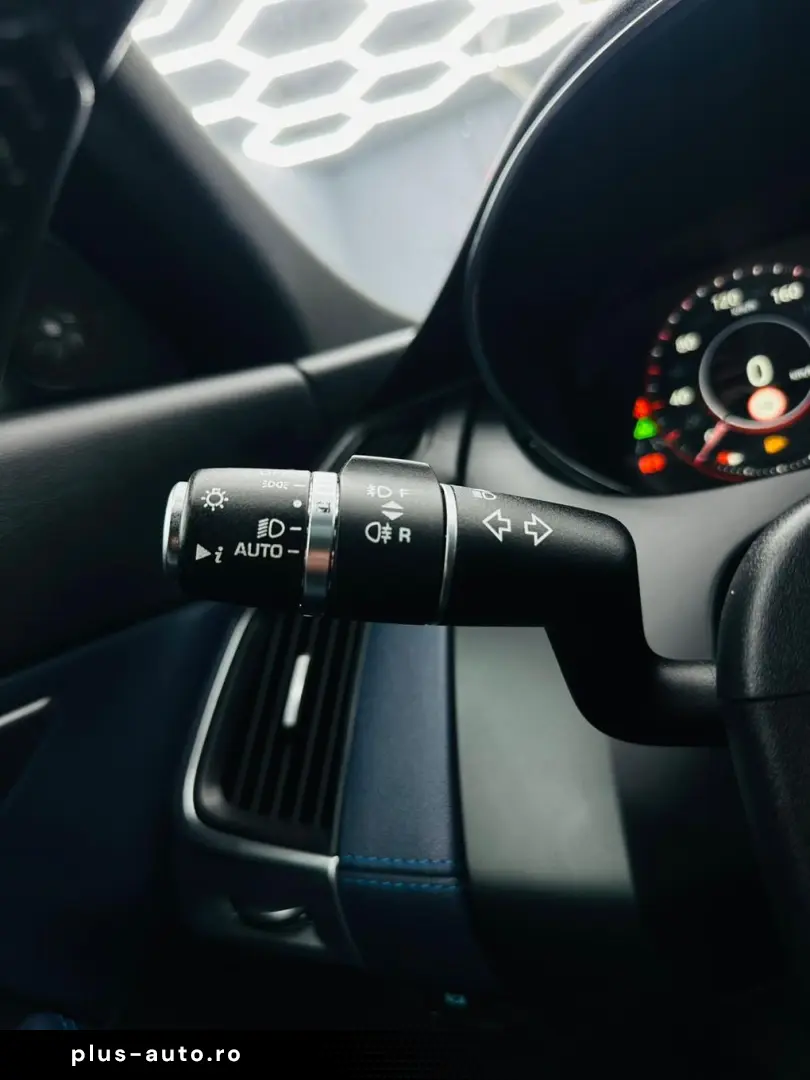 JAGUAR E-PACE 2019 2.0D E6 4X4 Garantie 12 Luni Rate Avans 0