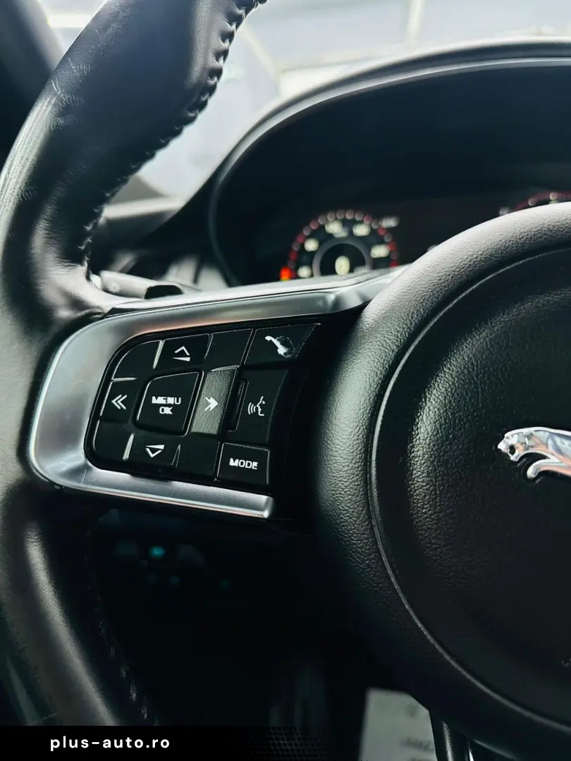 JAGUAR E-PACE 2019 2.0D E6 4X4 Garantie 12 Luni Rate Avans 0