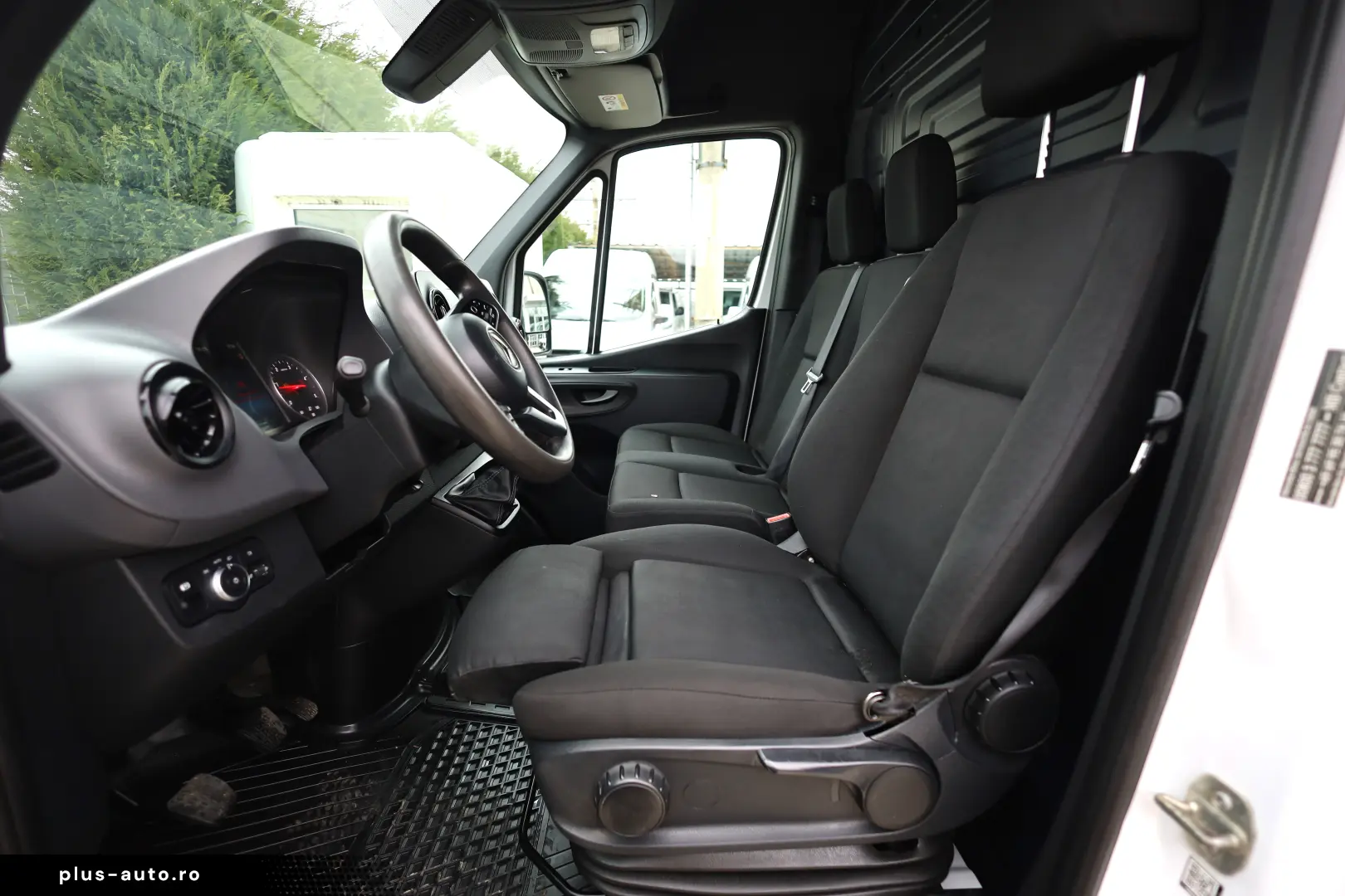 Mercedes-Benz Sprinter L3H2 2.2D 163CP