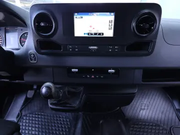 Mercedes-Benz Sprinter L3H2 2.2D 163CP